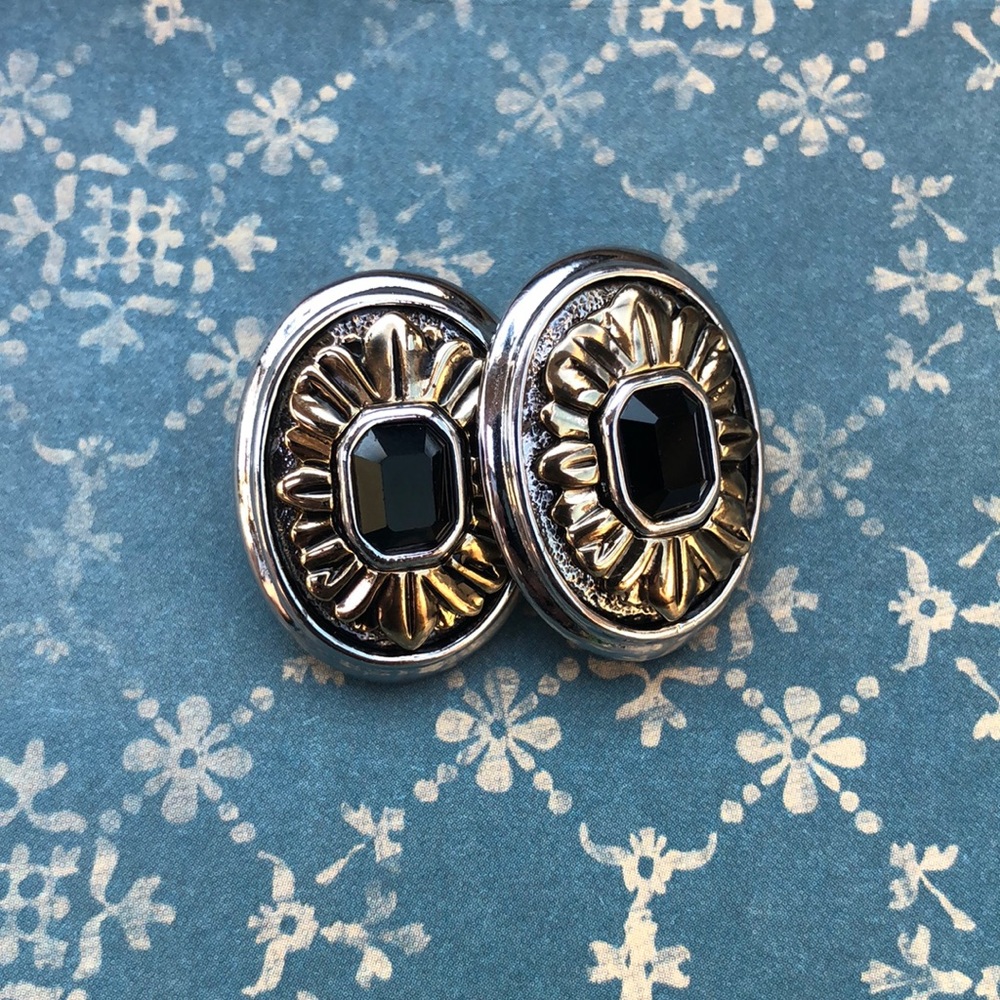 Lady Remington Vintage Earrings
